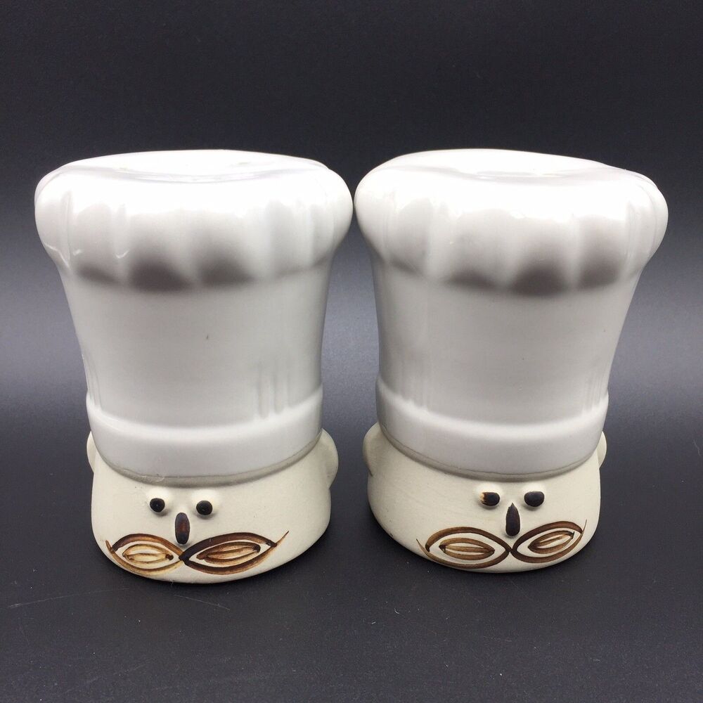 Vtg UCTCI Japan Chef Head Hat Salt & Pepper Shaker Set Large Mustache 4 3/8" H